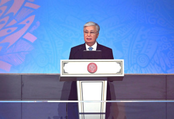 Көшпенділер бес мың жыл бұрын жылқыны қолға үйретті - Тоқаев