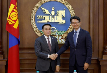 Посол Казахстана встретился с Председателем Парламента Монголии