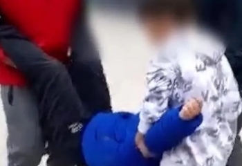 Астанада балалар бірігіп, 7 жасар баланы 12-қабаттан лақтырмақ болған