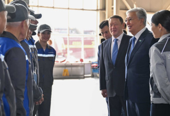 Настало время обновлять весь парк за счет сельхозтехники казахстанского производства - Токаев