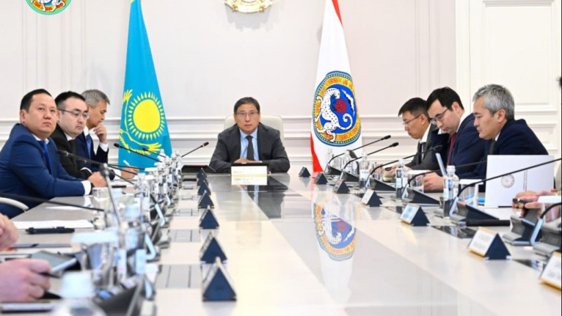  Алматы қаласының әкімдігі 