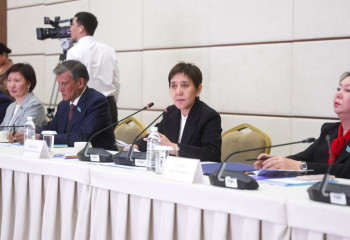 Меры в рамках реализации Послания Президента обсудила Тамара Дуйсенова с депутатами Парламента