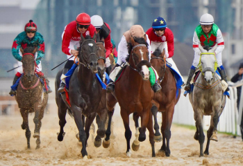 Определены победители скачек Ушкыр Байге на дистанциях 1600 и 2400 метров