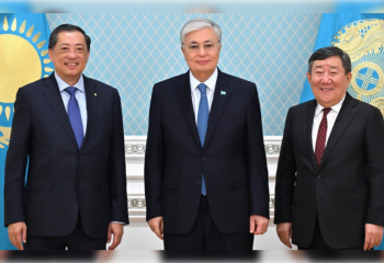 Head of State meets with Chairman of Asia Infrastructure Solutions Singapore Wong Heang Fine