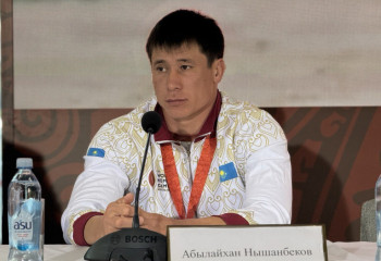 Қазақстан құрамасының мүшесі: Көкпар барысында қарғыс та, тартыс та болып тұрады