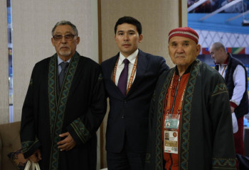 Туризм және спорт министрі қазақ күресінің чемпиондарын құттықтады