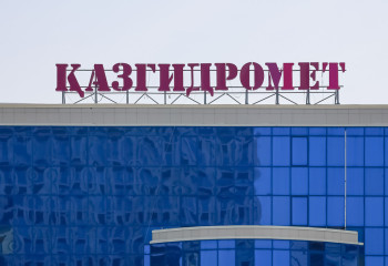 Еліміздің басым бөлігінде дауылды ескерту жарияланды