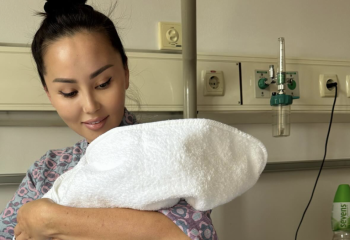 Баян Алагөзованың қалай ана атанғаны белгілі болды