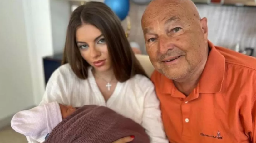  Әлеуметтік желі 