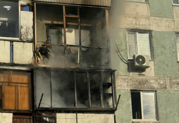 Қостанайда үй өртеніп, 8 адам құтқарылды