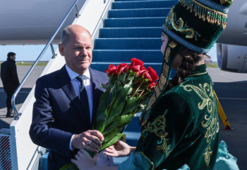 Олаф Шольц прибыл с официальным визитом в Астану