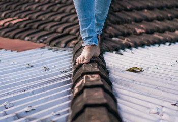 Алматыда екі оқушы қыздың денесі табылды