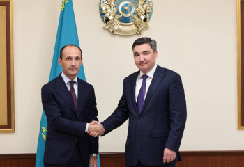 Премьер Казахстана и первый вице-премьер Грузии обсудили торгово-экономическое сотрудничество