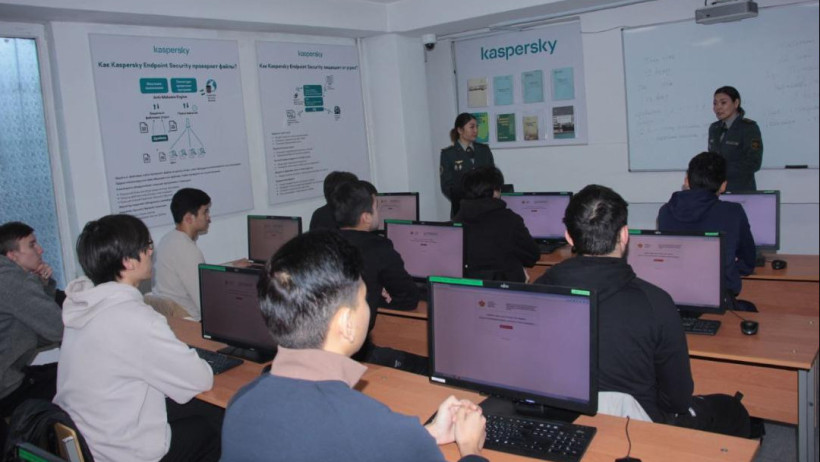  Қорғаныс министрлігі 