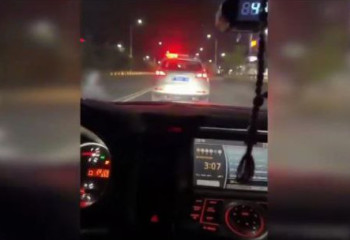 Түркістан облысында полицейлер толғағы қысқан әйелді перзентханаға жедел жеткізді