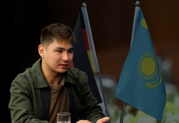 «Өте өкінішті». Бельгиялық әйел асырап алған Жәнібек мәлімдеме жасады