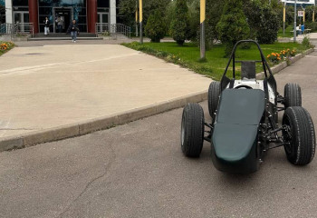 Электромобиль «Кабирхан» создала группа казахстанских студентов