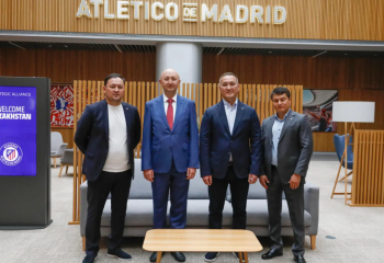 Юные футболисты из Казахстана смогут заниматься в академии испанского клуба «Атлетико Мадрид»
