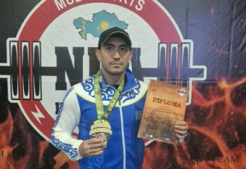 Лучшим на Кубке мира по силовым видам спорта стал сотрудник КУИС