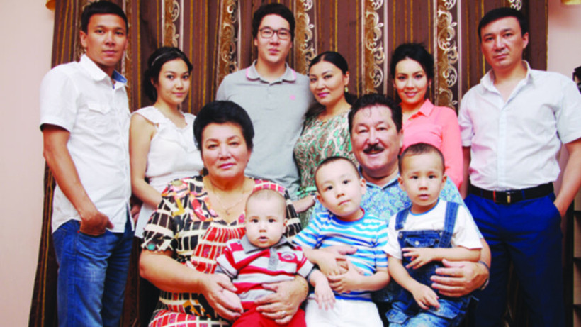  Ақжол Мейірбековтің отбасылық мұрағатынан 