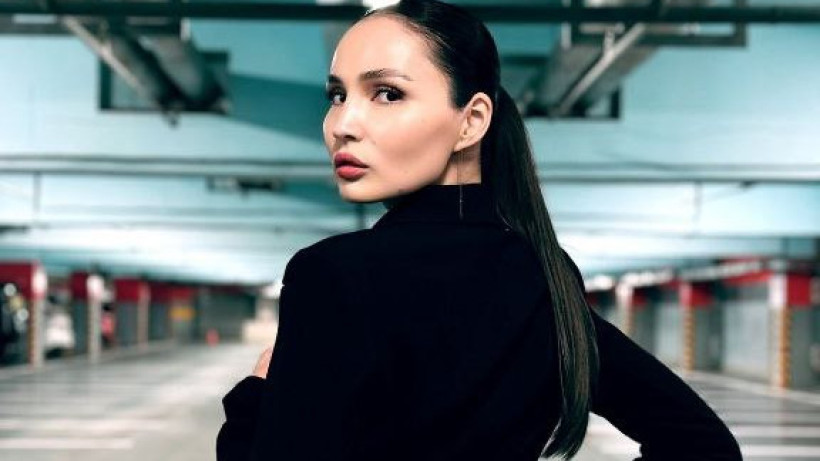  instagram.com/zhuldyzabdukarimovaofficial 