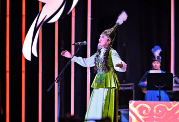 В области Абай прошел концерт «Халықтың Бибигүлі – қазақтың бұлбұл үні»