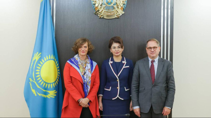  Kazakh Ministry of Culture and Information 