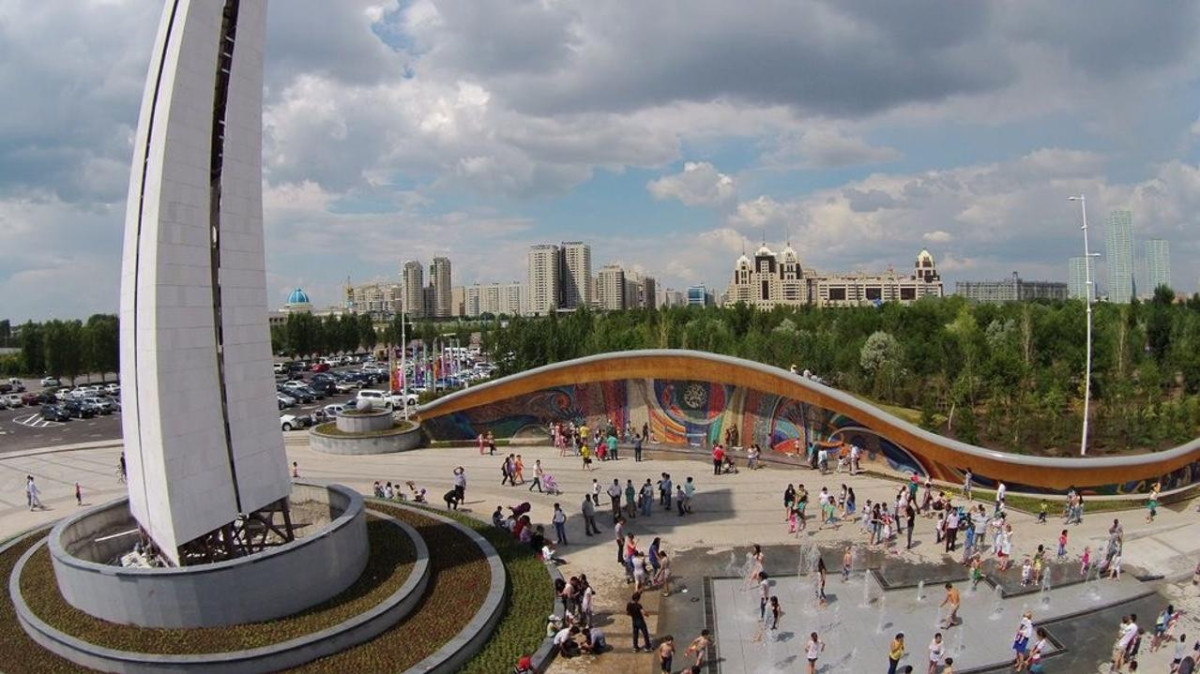  Астана қалалық әкімдігі 