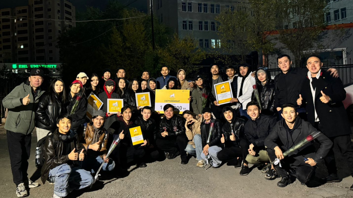  Жастар театры 