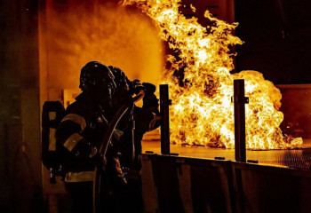 Ночью в Таразе вспыхнул пожар в магазине