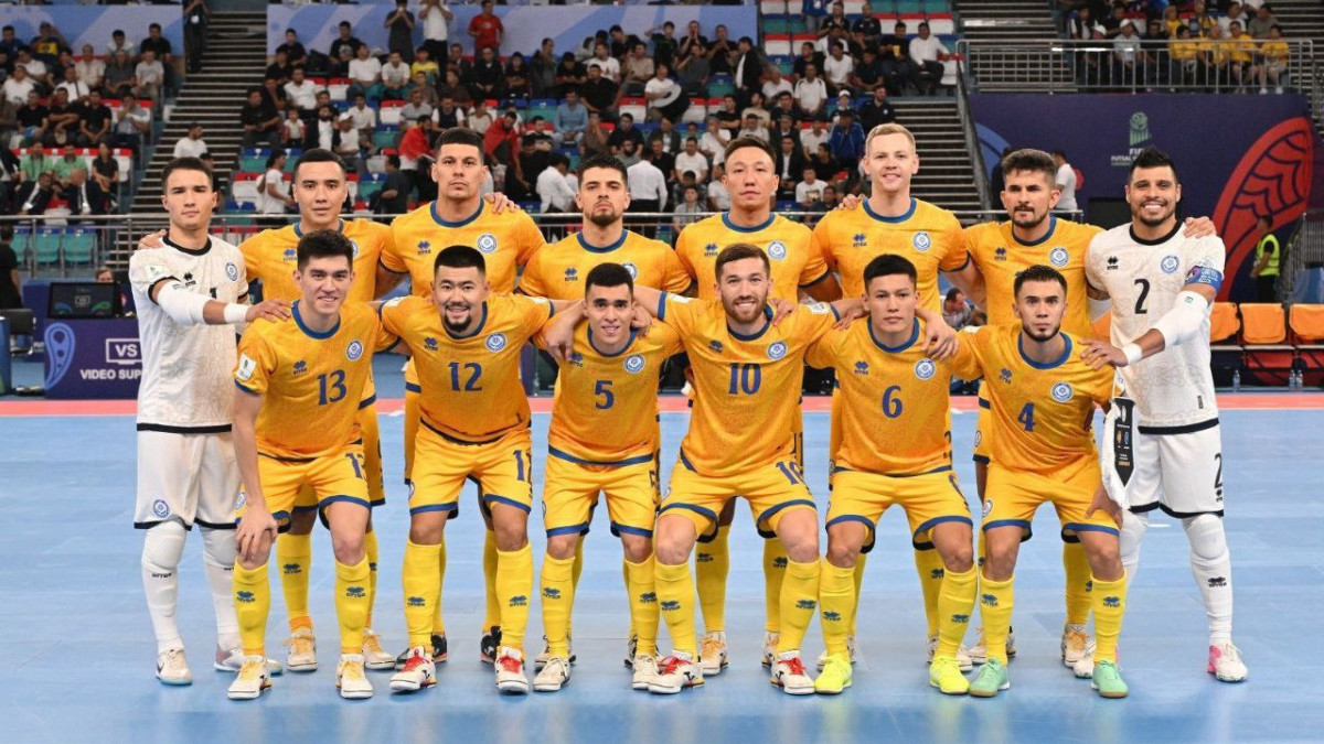 Kazakh team reaches quarter fonal in Futsal World Cup