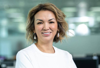 Kaspi банктің атқарушы директоры шетелдікке тұрмысқа шықты