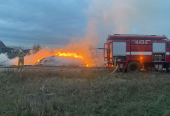 Ақмола облысында 10 тонна шөп өртенді