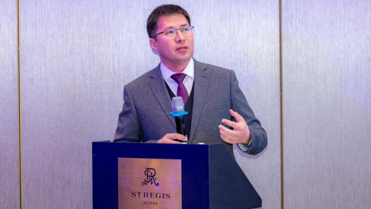  Ministry of Industry and Infrastructure Development 