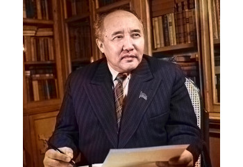 Бүгін — Мұхтар Әуезовтың туған күні