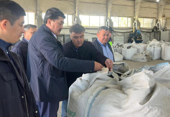 Сохраняя окружающую среду: министр экологии посетил производство в Костанайской области
