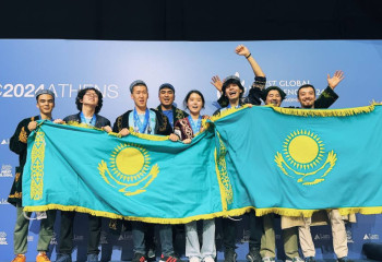 Қазақстандық оқушылар робототехникадан үш дүркін әлем чемпионы атанды