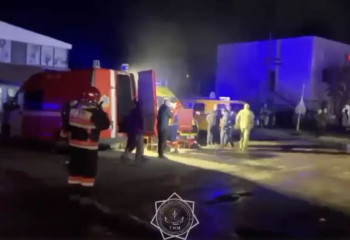 Өрт сөндірушілер жанып жатқан мейрамханадан 250 адамды құтқарды