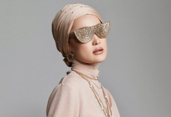 «Ақыл айтпайтын адам қалды ма?». Мөлдір Әуелбекова оқырмандарын еңбектенуге шақырды