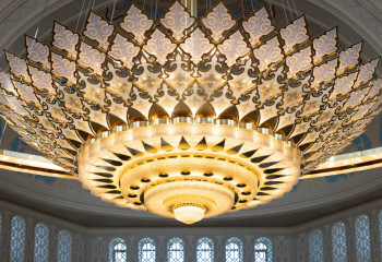 Имама уволили из мечети за попытку дать взятку