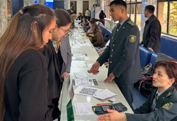 Порядка 800 свободных мест работы предложили на ярмарке вакансий в Караганде