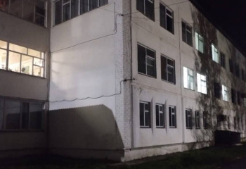 27 пациентов эвакуировали из загоревшегося медцентра в Щучинске