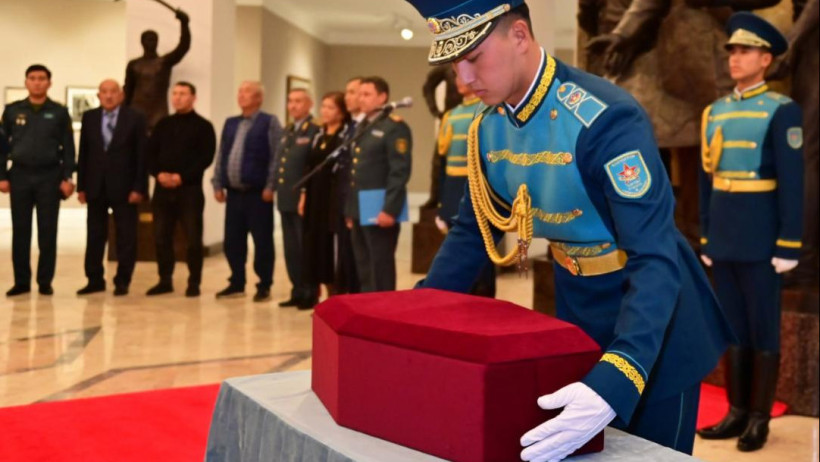  Қорғаныс министрлігі 