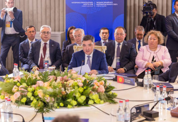 Kazakh PM Olzhas Bektenov takes part in meeting of Eurasian Intergovernmental Council in Yerevan