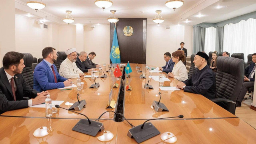  Мәдениет және ақпарат министрлігі 