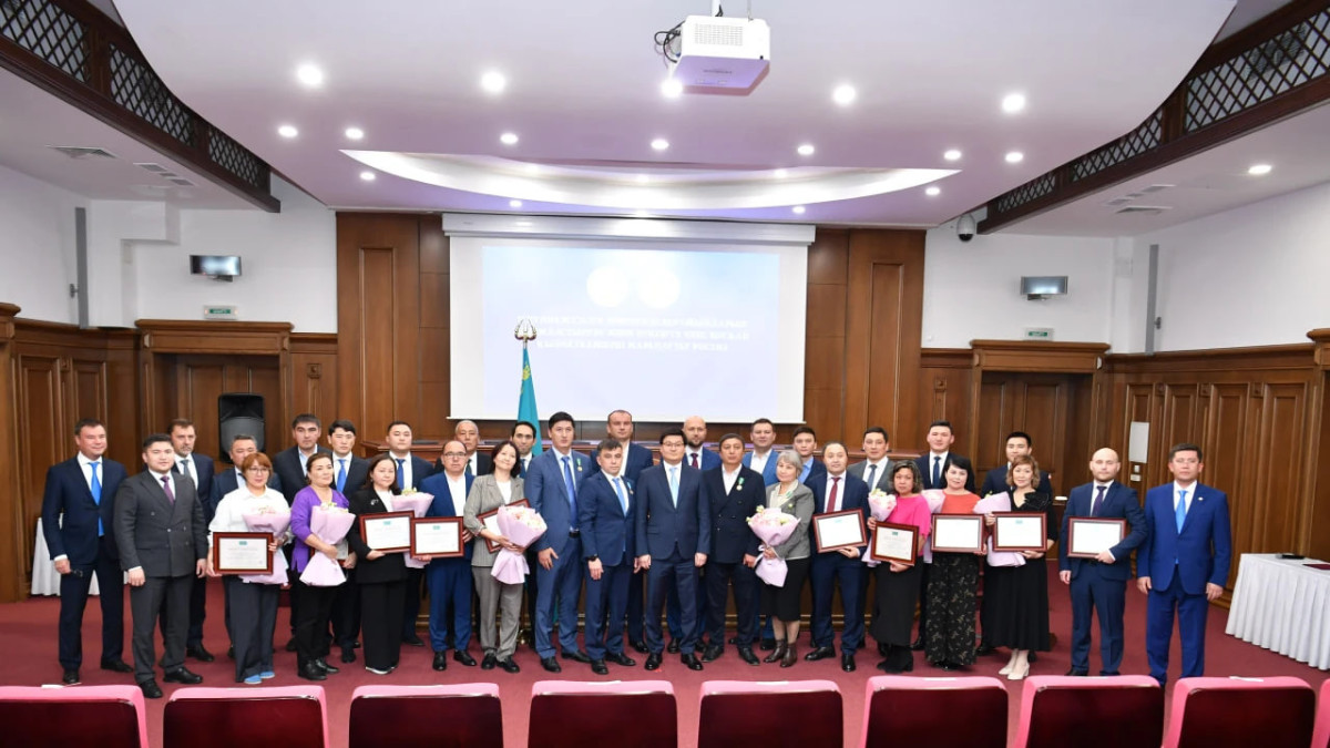  Президент Іс басқармасы 