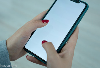 Полиция предупреждает казахстанцев: не сканировать незнакомый QR-код, чтобы не лишиться денег