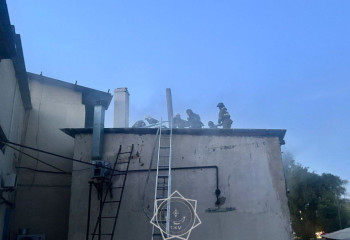 В Таразе из горящего ресторана эвакуировали 86 человек