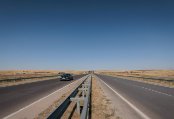 За пять лет в Казахстане 3,2 тыс. км дорог стали четырехполосными