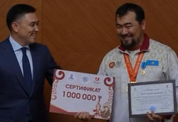 Шымкент әкімі көшпенділер ойындарының жеңімпаздары мен жүлдегерлерін марапаттады